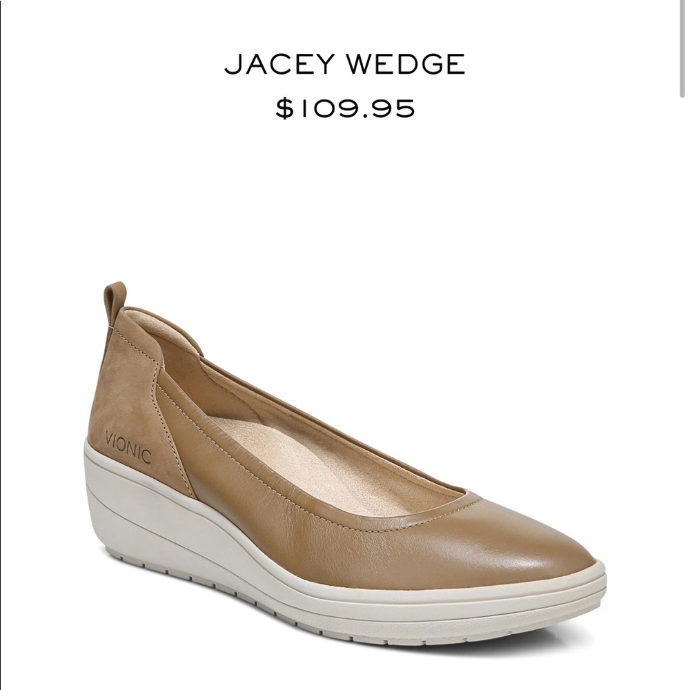 Vionic Jacey Wedge